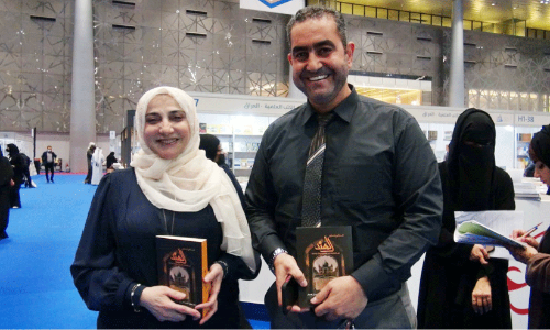 ശശി തരൂരിന്റെ ഇന്ത്യ ഫ്രം മിഡ്​നൈറ്റ്​ ടു ദി മില്ലേനിയം അറബി പരിഭാഷ പുറത്തിറങ്ങി