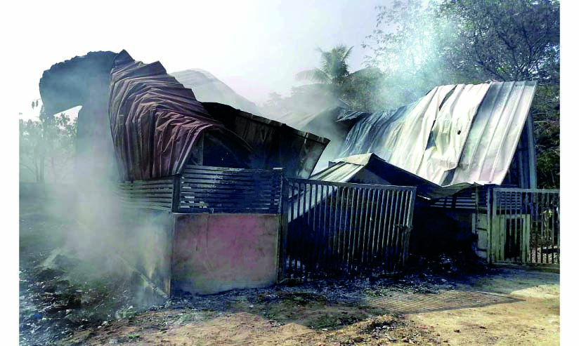 പ്ലാസ്റ്റിക് ഷ്രെഡിങ് യൂനിറ്റിന് തീപിടിച്ചു; 50 ലക്ഷത്തിന്റെ നാശനഷ്ടം പ്ലാസ്റ്റിക് ഷ്രെഡിങ് യൂനിറ്റിന് തീപിടിച്ചു; 50 ലക്ഷത്തിന്റെ നാശനഷ്ടം