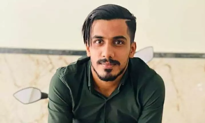 ബംഗളൂരുവിൽ ട്രെയിനിൽനിന്ന് വീണ് മലയാളി യുവാവ് മരിച്ചു ബംഗളൂരുവിൽ ട്രെയിനിൽനിന്ന് വീണ് മലയാളി യുവാവ് മരിച്ചു