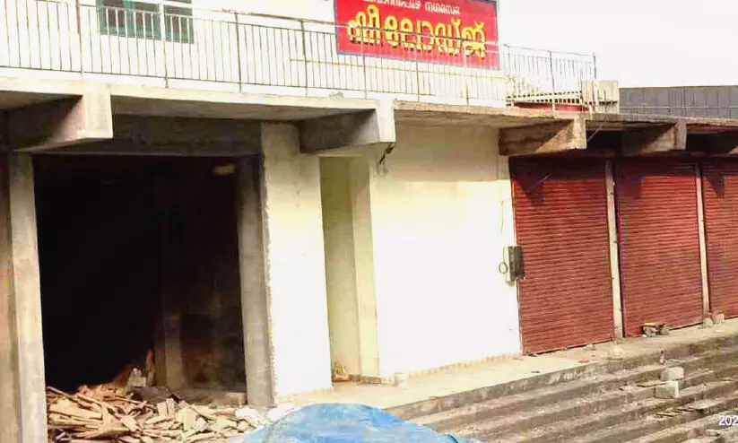 വെള്ളം ഒരുക്കാനായില്ല; ഷീലോഡ്ജ് തുറന്നില്ല വെള്ളം ഒരുക്കാനായില്ല; ഷീലോഡ്ജ് തുറന്നില്ല