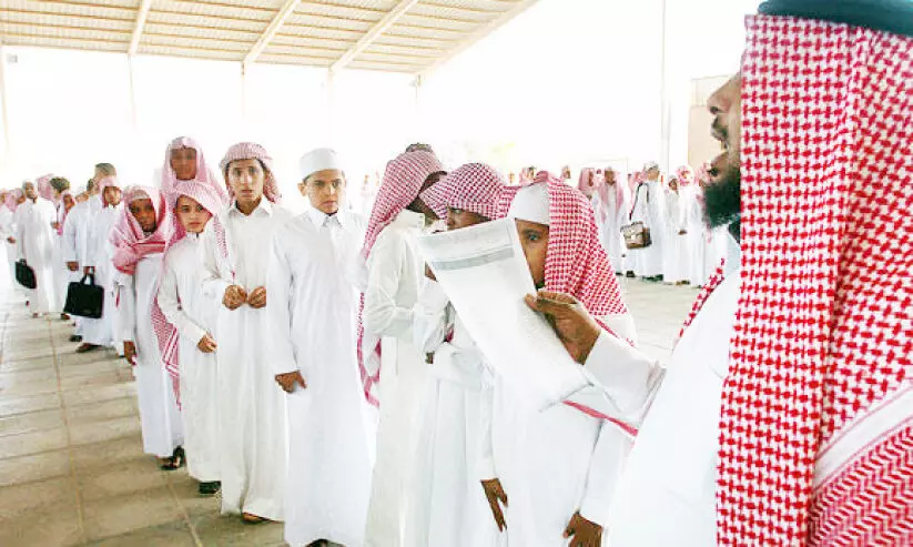 വിദ്യാലയങ്ങളിൽ അസംബ്ലി ഒഴിവാക്കി