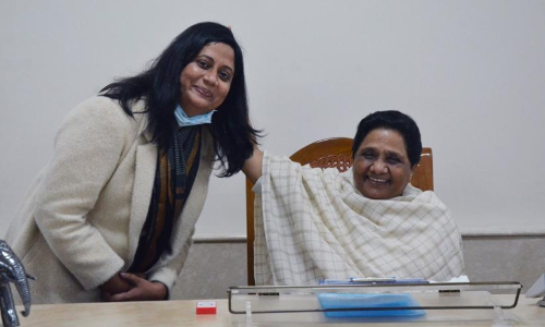 Seema Kushwaha lawyer who fought for Nirbhaya Hathras rape victims joins BSP