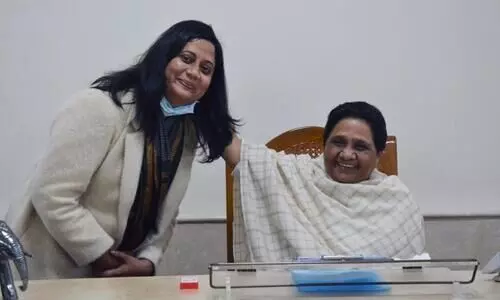 Seema Kushwaha lawyer who fought for Nirbhaya Hathras rape victims joins BSP