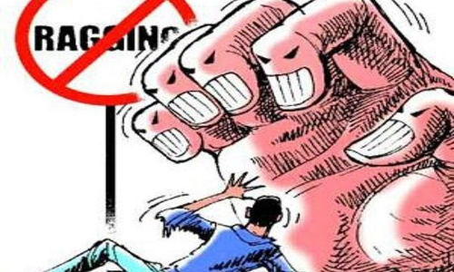 മെ​റ്റ്സ് എ​ൻ​ജി​നീ​യ​റി​ങ് കോ​ള​ജി​ൽ റാ​ഗി​ങ്​: 12 പേ​ർ​ക്കെ​തി​രെ കേ​സ്​