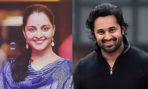 മേപ്പടിയാൻ പോസ്​റ്റർ പിൻവലിച്ചതിന്​ മജ്ഞു വാര്യർക്ക്​ പൊങ്കാല; ഒരു പ്രശ്​നവുമില്ല, എല്ലാവരും പിരിഞ്ഞുപോകണമെന്ന്​ ഉണ്ണി മുകുന്ദൻ