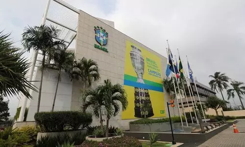 വാക്സിനെടുക്കാത്തവരെ ഫുട്​ബാൾ ലീഗുകളിൽ നിന്ന്​ വിലക്കി ബ്രസീൽ