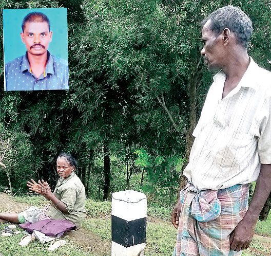 Without waiting for the son Sabarimuthu left Without waiting for the son Sabarimuthu left