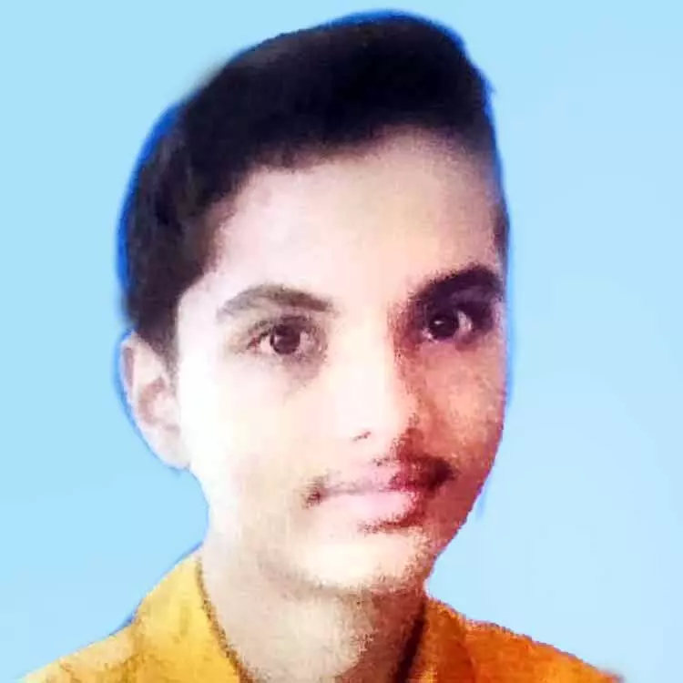 നി​ധി​ൻ മാ​ത്യു