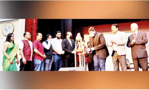 ദേ​വ്ജി ബി.​കെ.​എ​സ് ബാ​ല​ക​ലോ​ത്സ​വ​ത്തി​ന് തി​രി​തെ​ളി​ഞ്ഞു