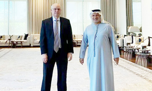 അബൂദബി ആക്രമണം: ഗർഗാഷ്​ യു.എസ്​ ദൂതനുമായി കൂടിക്കാഴ്ച നടത്തി