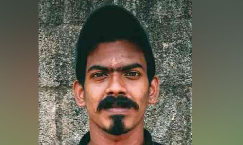 ക്രിക്കറ്റ് തന്നെ ജീവിതം; അംഗപരിമിതിയെ തോൽപിച്ച് രാഹുൽ മുന്നേറുന്നു