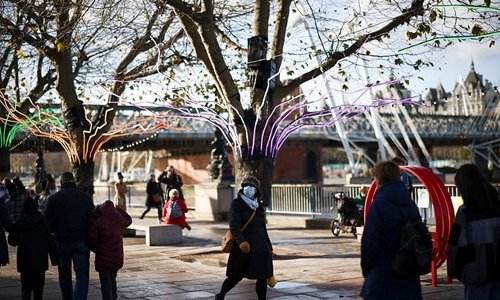 വാക്​സിൻ സ്വീകരിച്ച യാത്രികർക്ക്​ കോവിഡ്​ പരിശോധന ഒഴിവാക്കാനൊരുങ്ങി യു.കെ