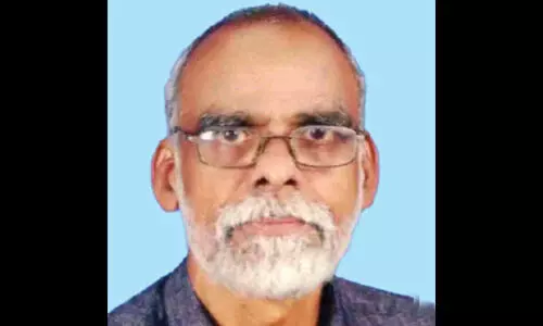 ഔ​ഷ​ധ സ​സ്യ​ങ്ങ​ളെ നെ​ഞ്ചേ​റ്റി നാ​രാ​യ​ണ​ൻ ന​മ്പൂ​തി​രി