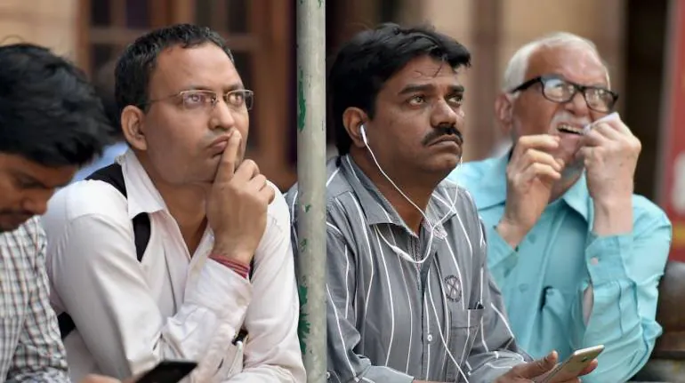 വിപണി പ്രതിസന്ധിയിൽ തന്നെ; ഈ ആഴ്ചയും നിക്ഷേപകർ കരുതലെടുക്കും