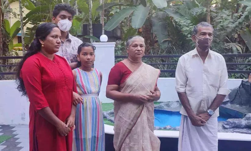 sreejiths family 26122