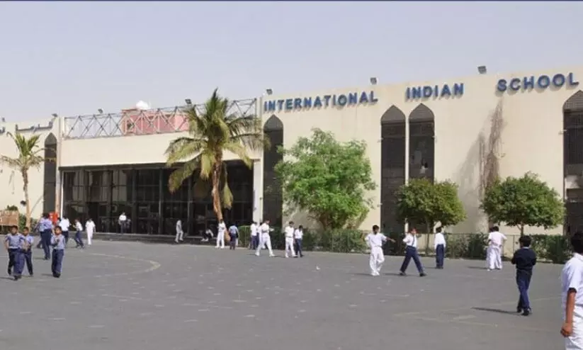 ജിദ്ദ ഇന്ത്യൻ സ്കൂളിൽ ഘട്ടംഘട്ടമായി സാധാരണ ക്ളാസുകൾ തുടങ്ങുന്നു ജിദ്ദ ഇന്ത്യൻ സ്കൂളിൽ ഘട്ടംഘട്ടമായി സാധാരണ ക്ളാസുകൾ തുടങ്ങുന്നു