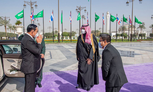 സൗദി കിരീടാവകാശിയും തായ്​ലൻഡ്​ പ്രധാനമന്ത്രിയും കൂടിക്കാഴ്​ച നടത്തി