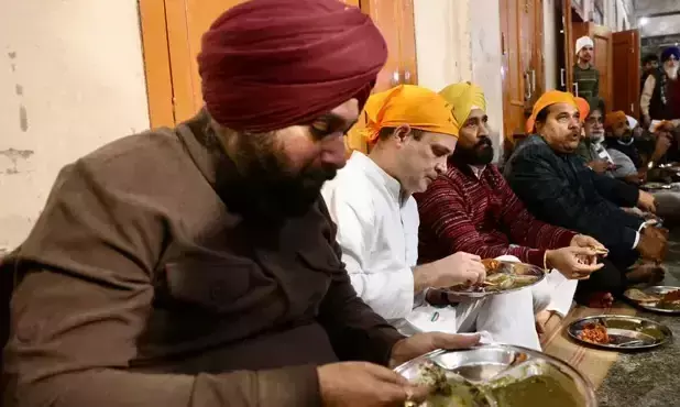 പഞ്ചാബിലെ സ്ഥാനാർഥികൾക്കൊപ്പം ആരാധനാലയങ്ങൾ സന്ദർശിച്ച് രാഹുൽ ഗാന്ധി