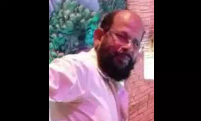 തൃശൂർ മെഡിക്കൽ കോളജ് ആശുപത്രിയിൽ കോവിഡ് മൃതദേഹം ആളുമാറി നൽകി സംസ്കരിച്ചു തൃശൂർ മെഡിക്കൽ കോളജ് ആശുപത്രിയിൽ കോവിഡ് മൃതദേഹം ആളുമാറി നൽകി സംസ്കരിച്ചു