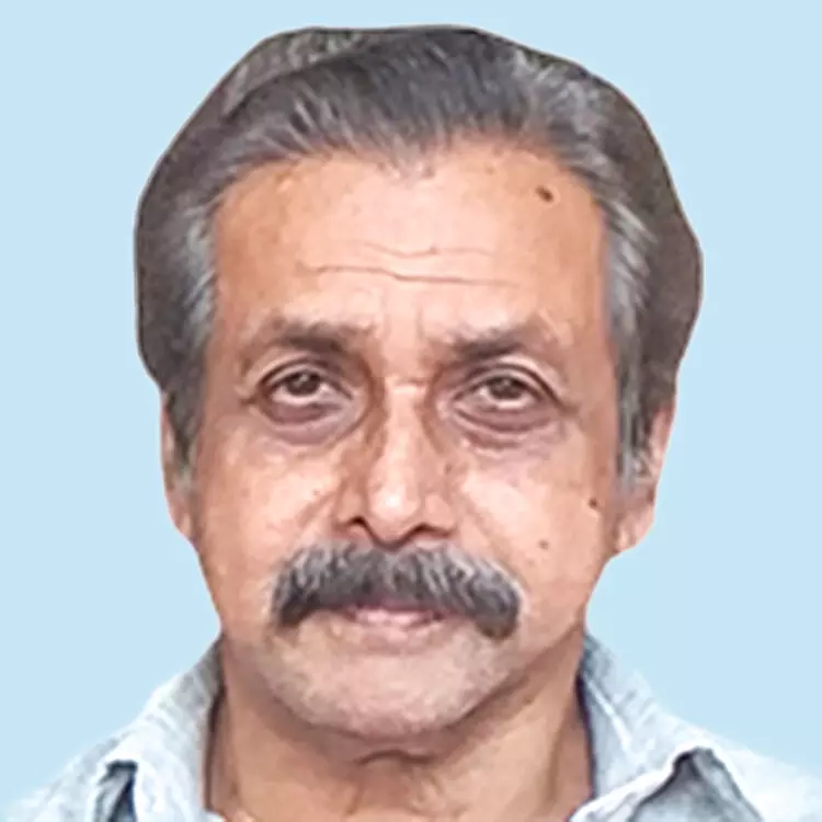 സു​രേ​ന്ദ്ര​ൻ