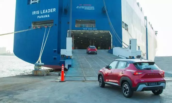 കയറ്റുമതി വിപ്ലവം; മാഗ്നൈറ്റ് 15 രാജ്യങ്ങളിലെത്തിച്ച് നിസാൻ കയറ്റുമതി വിപ്ലവം; മാഗ്നൈറ്റ് 15 രാജ്യങ്ങളിലെത്തിച്ച് നിസാൻ