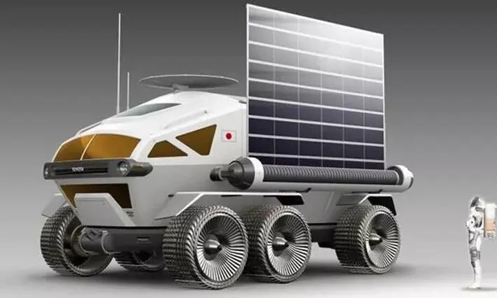 ചന്ദ്രനിലും ചൊവ്വയിലും താമസമാക്കിയാലും കാർ വാങ്ങാം; ലൂണാർ ക്രൂസർ നിർമിച്ച്​ ടൊയോട്ട