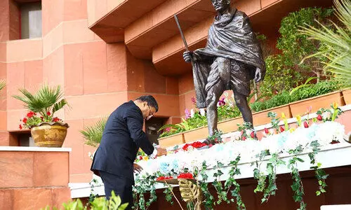 ദേശ സ്നേഹ സ്മരണ പുതുക്കി പ്രവാസ ലോകവും