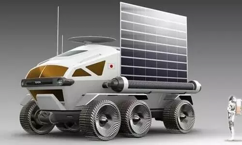 ചന്ദ്രനിലും ചൊവ്വയിലും താമസമാക്കിയാലും കാർ വാങ്ങാം; ലൂണാർ ക്രൂസർ നിർമിച്ച്​ ടൊയോട്ട