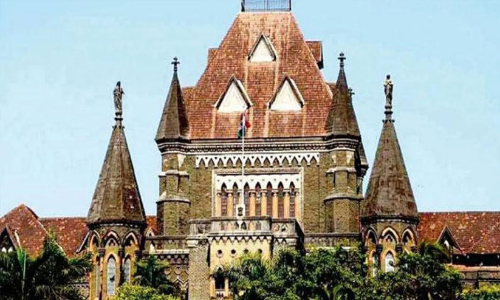 ആൾദൈവത്തിന്​ കന്യാദാനം നൽകിയ പെൺകുട്ടിയെ പീഡിപ്പിച്ചെന്ന്​; ദാനം കൊടുക്കാൻ എന്തധികാരമെന്ന്​ കോടതി