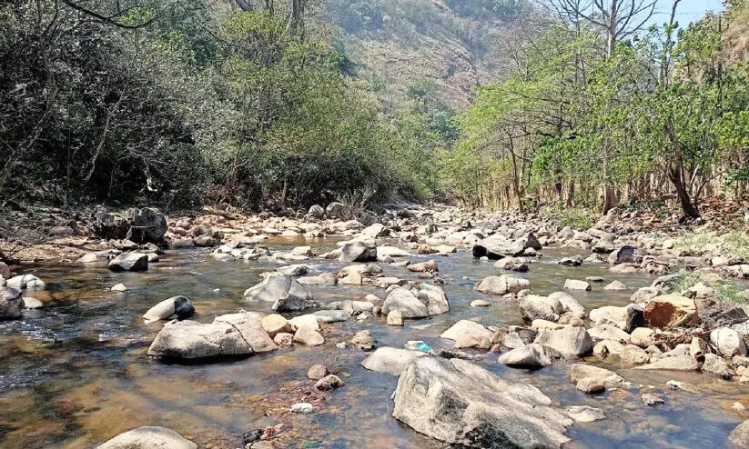 kazhuthuruttiyar river