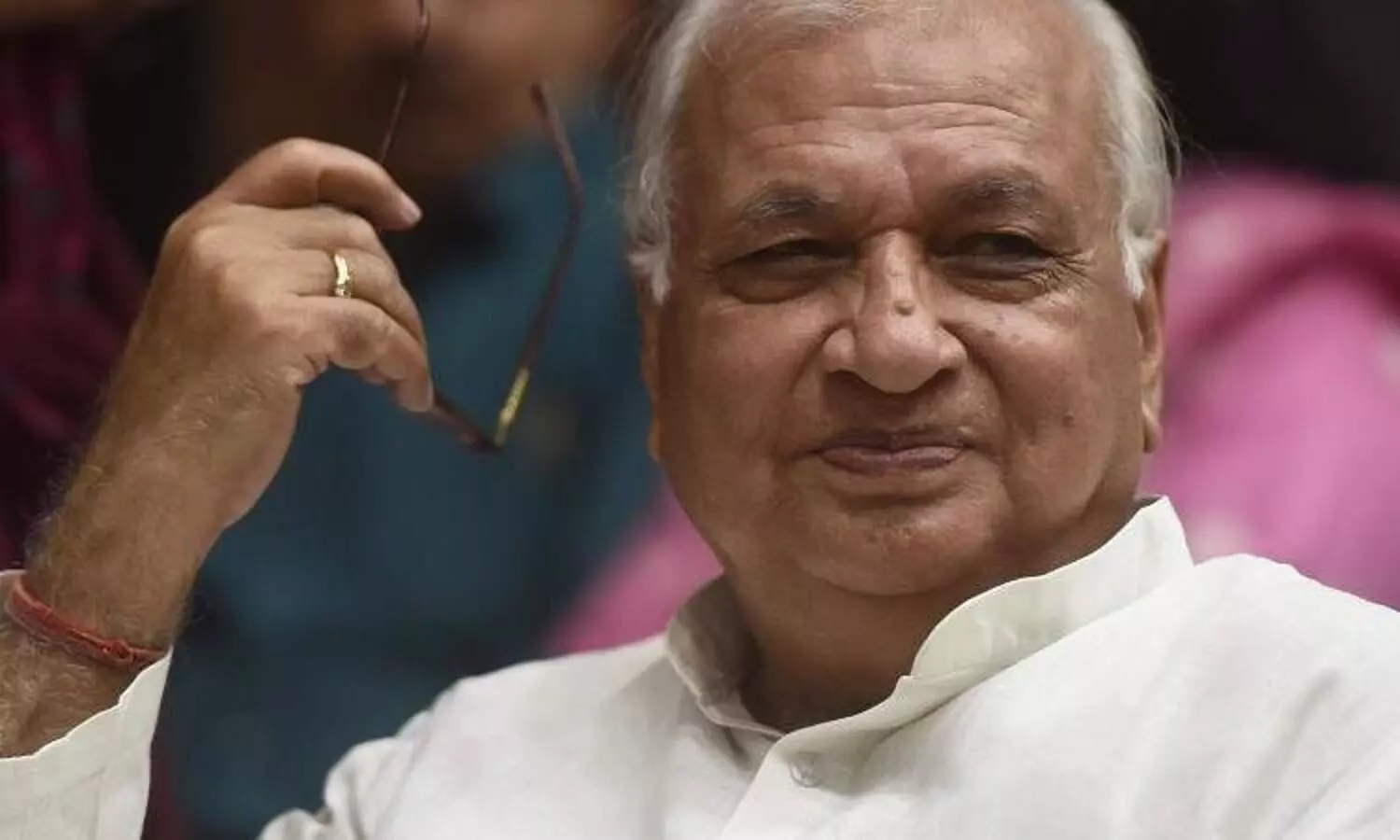 രാജ്​ഭവനു​മേൽ ആർ.എസ്​.എസ്​ നിയന്ത്രണം; ഗവർണർക്ക്​ പേഴ്​സനൽ സ്റ്റാഫ്