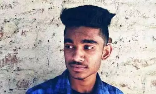 സ്കൂട്ടറും കാറും കൂട്ടിയിടിച്ച്​ യുവാവ്​ മരിച്ചു