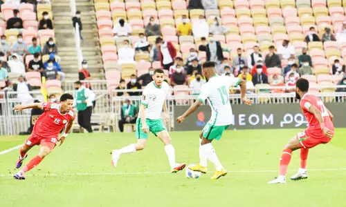 ലോ​ക​ക​പ്പ് ഏ​ഷ്യ​ൻ ഗ്രൂ​പ്​ ബി ​യോ​ഗ്യ​ത മ​ത്സ​രം: ഒമാനെതിരെ സൗദി അറേബ്യക്ക് ഒരു ഗോൾ ജയം