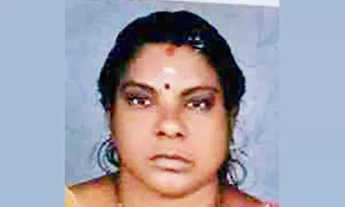 അ​ർ​ബു​ദ ബാ​ധി​ത​യാ​യ വീ​ട്ട​മ്മ ചികിത്സാ സഹായം തേടുന്നു