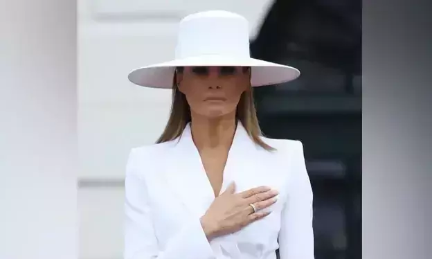 മെലാനിയ ട്രംപി​ന്‍റെ തൊപ്പിയും ചിത്രവും ആർക്കും വേണ്ട; ഒടുവിൽ കുറഞ്ഞ തുകക്ക്​ വിറ്റ്​ ഒഴിവാക്കി