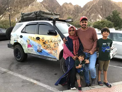 പു​തു​വ​ഴി​ക​ളി​ൽ പ​റ​ക്കും​ത​ളി​ക​യു​മാ​യി​ മ​ല്ലു​ട്രാ​വ​ല​ർ