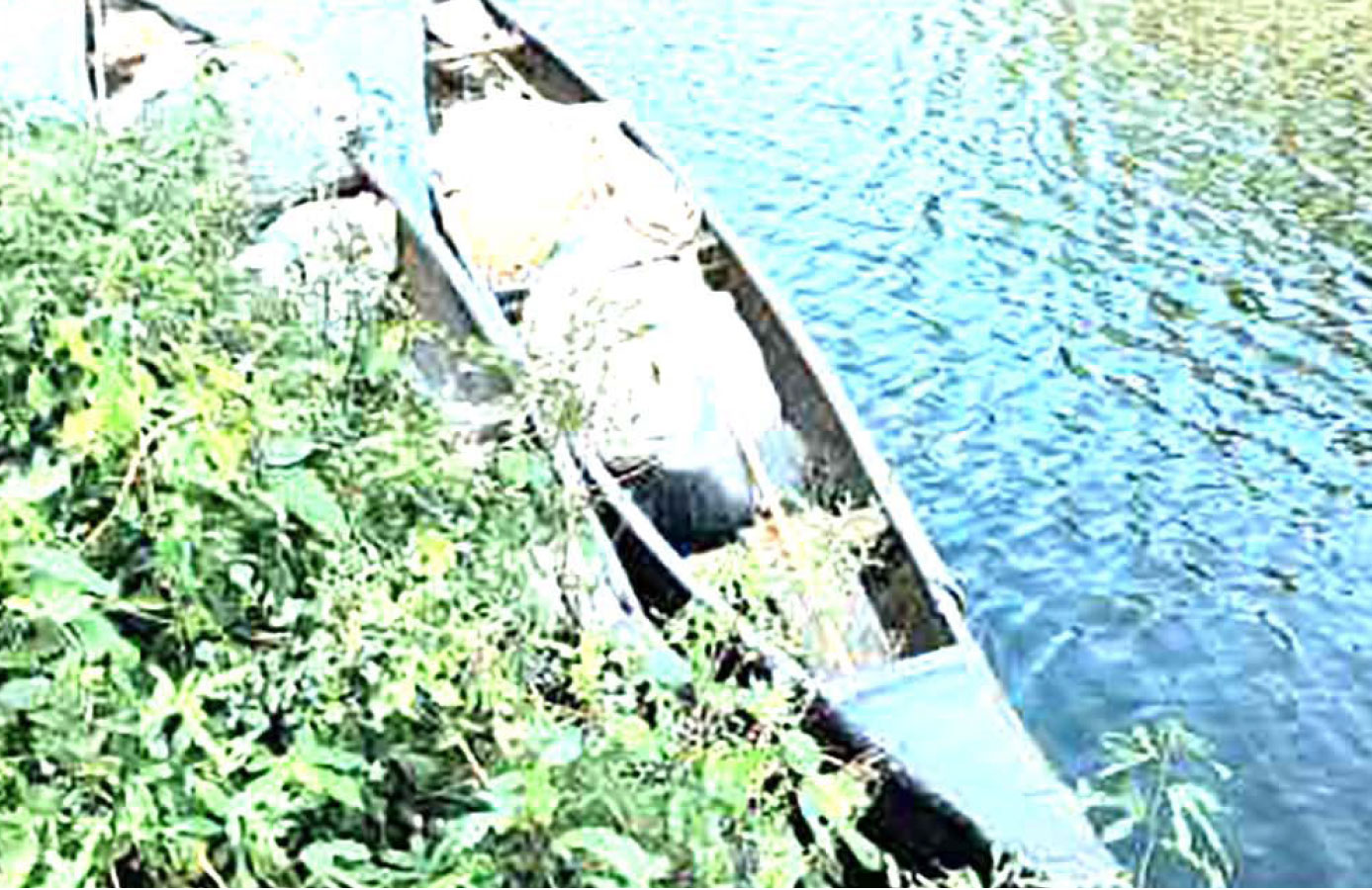 Achankovilattile Poisoned Fishing Achankovilattile Poisoned Fishing