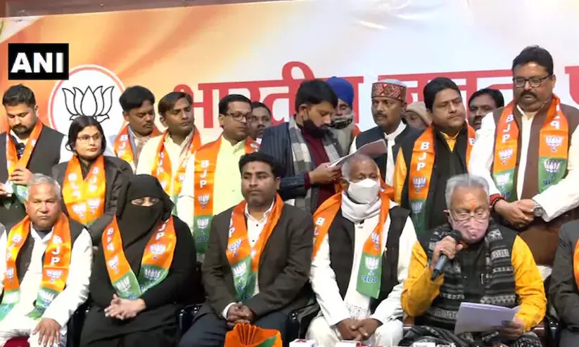 ഇത്തിഹാദെ മില്ലത്ത് കൗൺസിൽ നേതാവിന്റെ മരുമകൾ നിദ ഖാൻ ബി.ജെ.പിയിൽ ഇത്തിഹാദെ മില്ലത്ത് കൗൺസിൽ നേതാവിന്റെ മരുമകൾ നിദ ഖാൻ ബി.ജെ.പിയിൽ