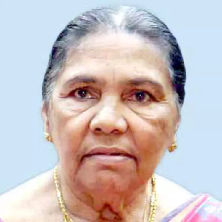 സ്​​റ്റെ​ല്ലാ​മ്മ