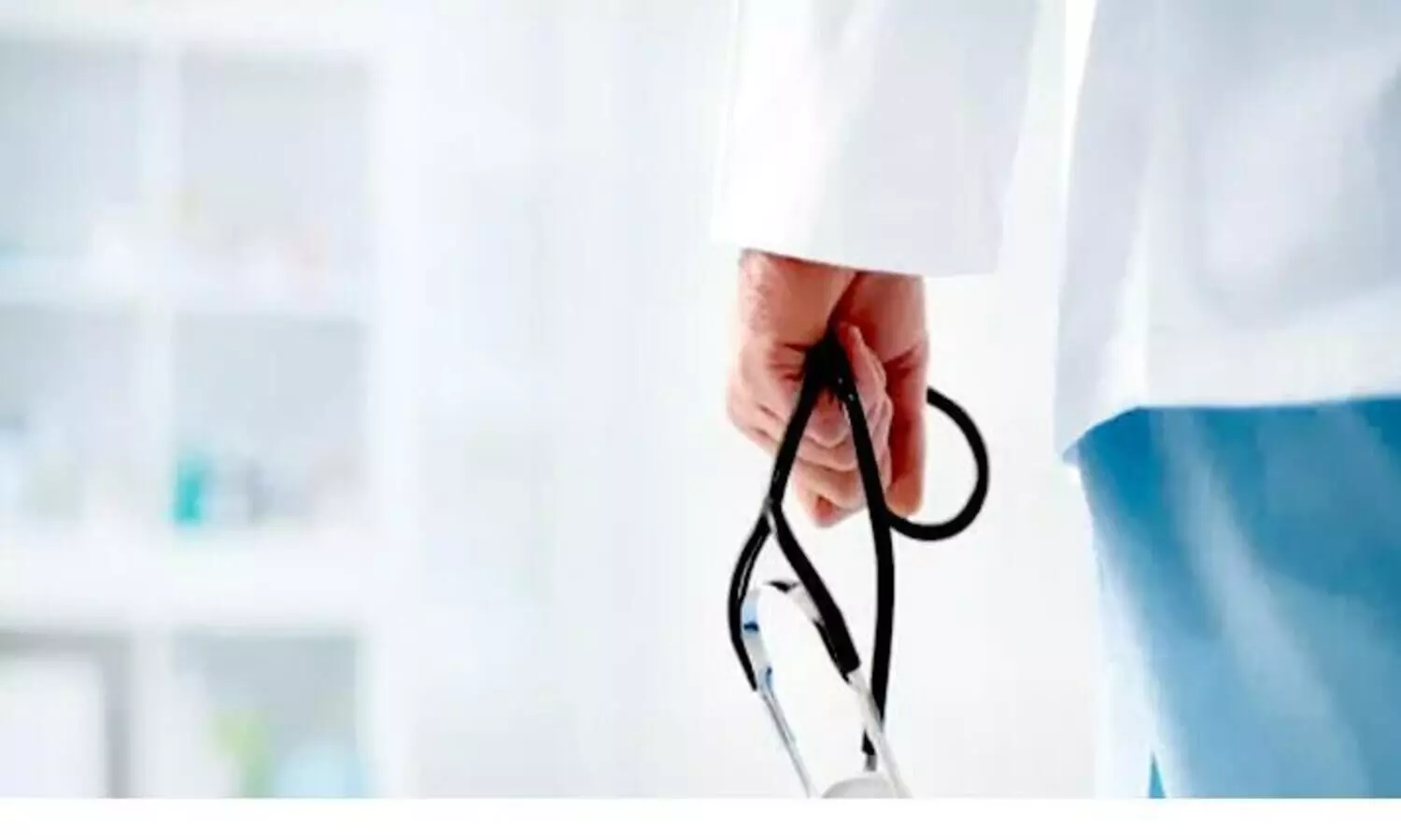 പരിശോധനക്കിടെ ലൈംഗികാതിക്രമം; ഡോക്ടർക്കെതിരെ പരാതി നൽകി യുവതി