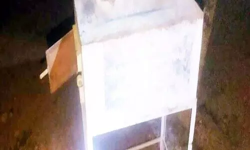 പള്ളിപ്പറമ്പിൽ തീപിടിച്ചു