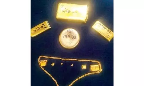 കാറിൽനിന്ന് 3.11 കിലോ സ്വർണം പിടികൂടി