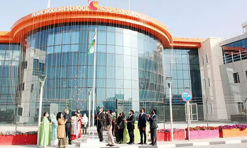 റിപ്പബ്ലിക്​ ദിനാഘോഷവുമായി സ്കൂളുകൾ