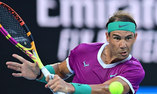 തിരിച്ചുവരവിൽ വീണ് നദാൽ