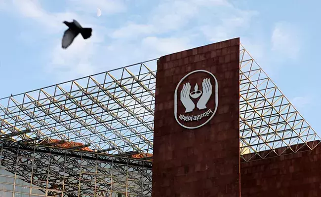 ഐ.പി.ഒക്കൊരുങ്ങുന്ന എൽ.ഐ.സിയുടെ ചെയർമാന്റെ കാലാവധി ഒരു വർഷം കൂടി നീട്ടി