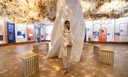 മലാല യൂസുഫ്​സായ്​ എക്സ്​പോ സന്ദർശിച്ചു