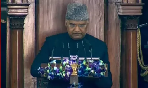 ബജറ്റ്​ സമ്മേളനത്തിന്​ തുടക്കം; വാ​ക്സി​നേ​ഷ​നി​ലൂ​ടെ ഇ​ന്ത്യ ശേ​ഷി തെ​ളി​യി​ച്ചു -രാ​ഷ്ട്ര​പ​തി