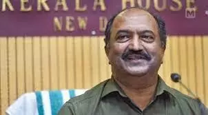 പെൻഷൻ പ്രായം ഉയർത്തൽ; സാധ്യത പൂർണമായി തള്ളാതെ ധനമന്ത്രി പെൻഷൻ പ്രായം ഉയർത്തൽ; സാധ്യത പൂർണമായി തള്ളാതെ ധനമന്ത്രി