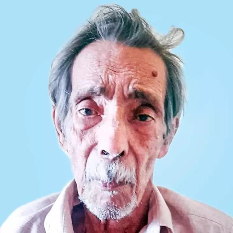 വേ​ലാ​യു​ധ​ൻ നാ​യ​ർ