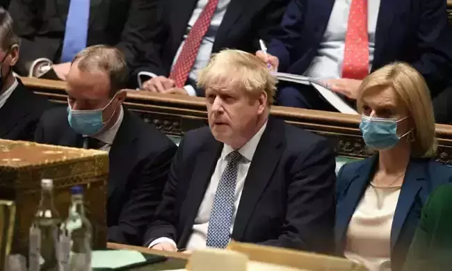 ക്ഷമിക്കണം, മുൻകൂട്ടി തീരുമാനിച്ചതായിരുന്നു എന്ന്​ ബോറിസ്​ ജോൺസൺ, നാണമില്ലാത്ത മനുഷ്യനെന്ന്​പ്രതിപക്ഷം; ബ്രിട്ടനിലെ ലോക്​ഡൗൺ ലംഘന വിവാദം അടങ്ങുന്നില്ല